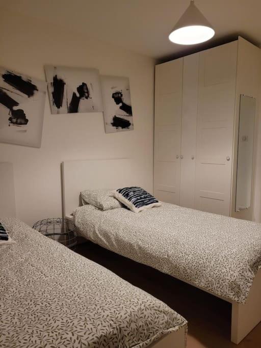 L'Univers Au Blanc. Strasbourg Luaran gambar